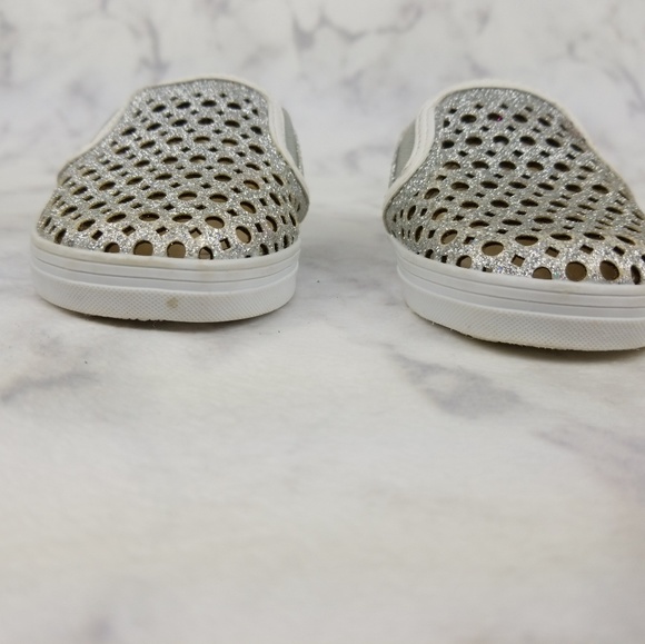 Stuart Weitzman Silver Baby Shoes size 4 metallic - Picture 5 of 8